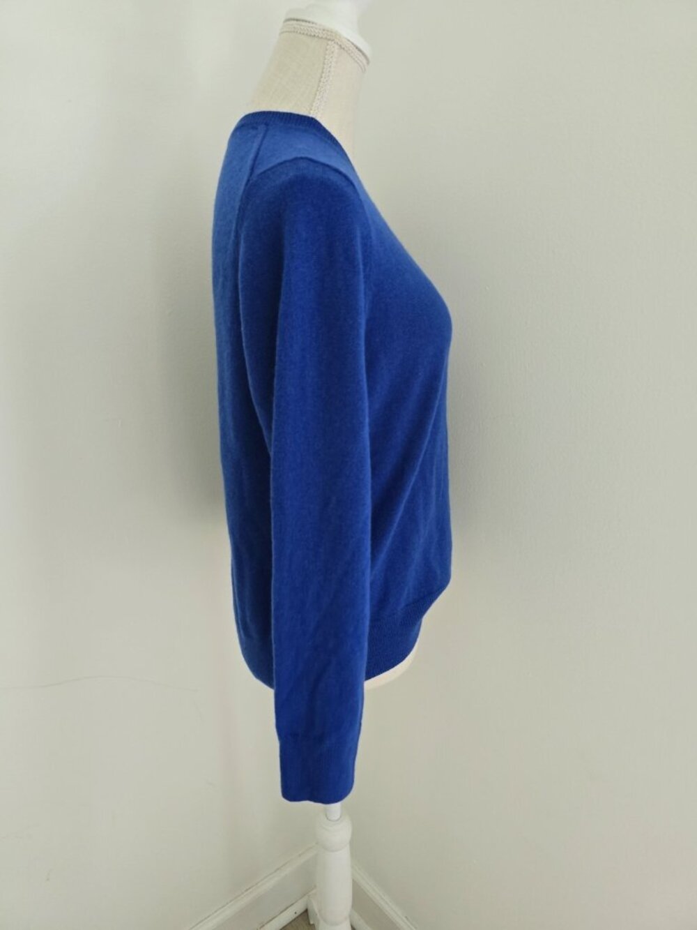Quince Mongolian Cashmere Crewneck Sweater L Large Sapphire Cobalt Blue Pullover - Picture 8 of 11